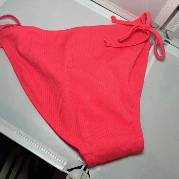 Xhilaration CORAL PINK Juniors' Ribbed String Bikini Bottom, Size Medium - Picture 3 of 4